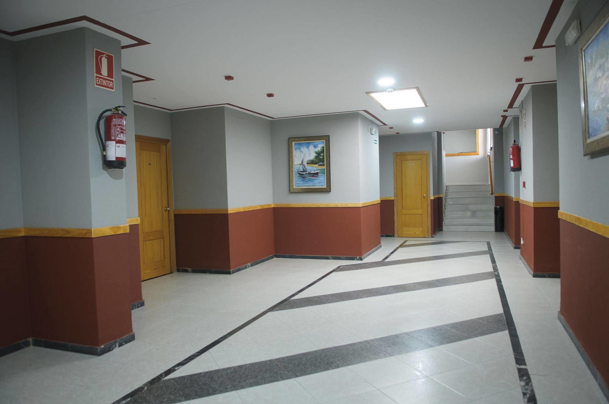 Hotel Lux Aljarafe Mairena del Aljarafe Exterior photo